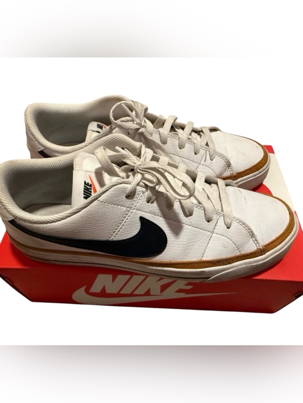 Nike Court Legacy. Mens size 10. Used
